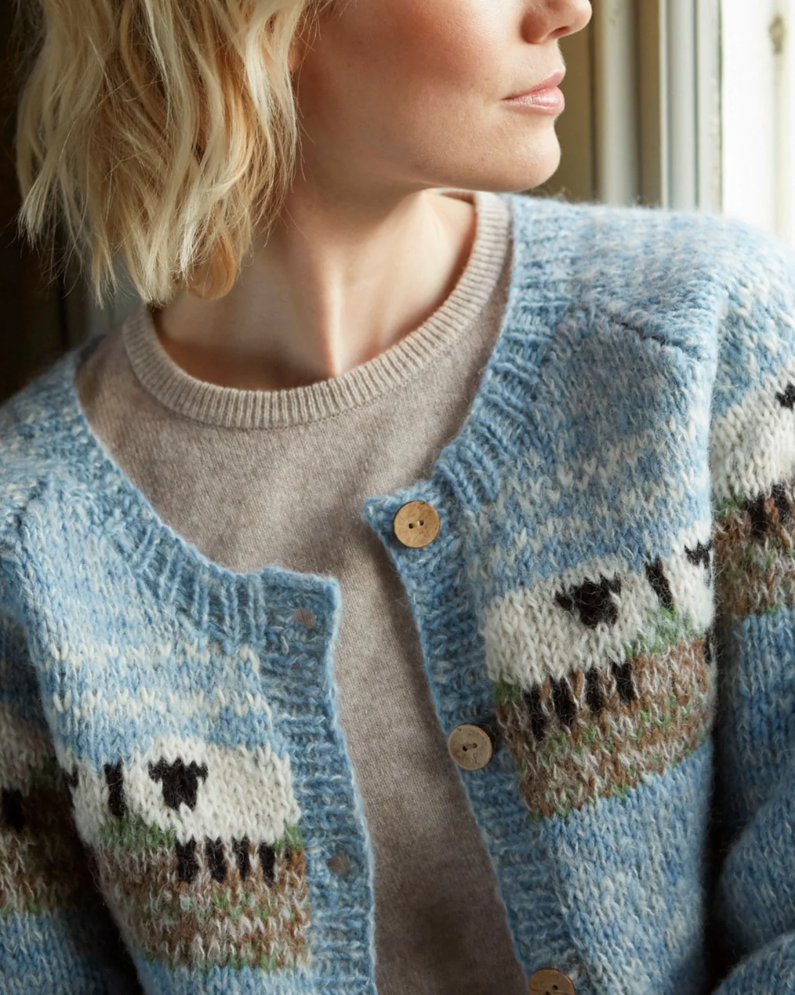 Hazy Sheep Cardigan Medium - Image 3